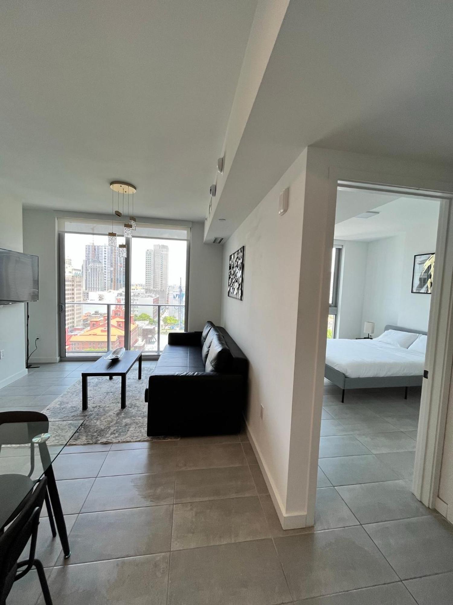 Brand New Modern 1 Bedroom Unit Downtown Маями Екстериор снимка